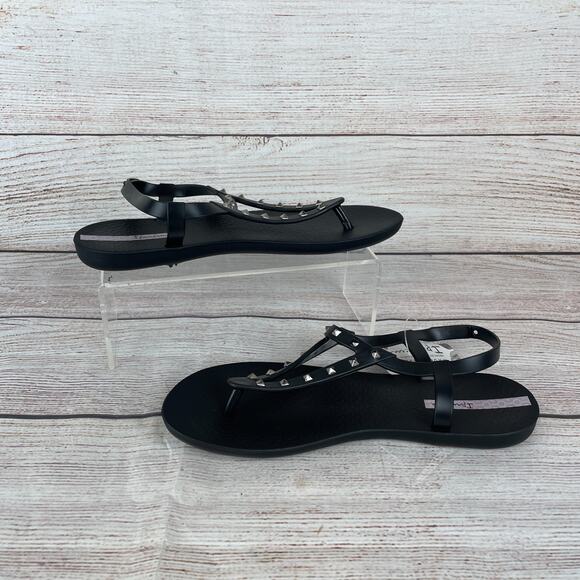 Ipanema Class Rockstar Fem Womens Sz 8 Flip Flops Sandals Black Studded - Picture 2 of 9